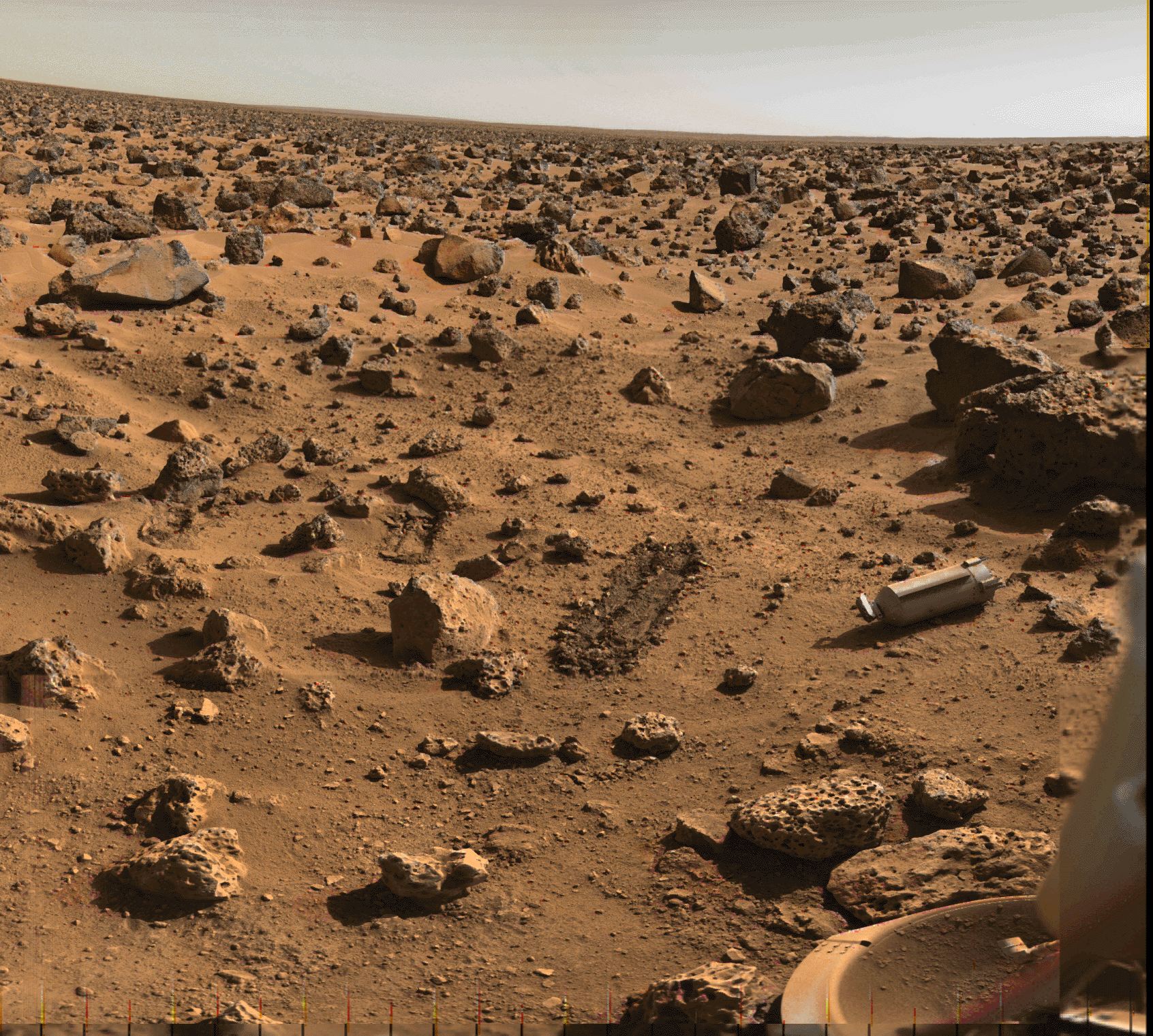 APOD: 1996 July 22 – Utopia on Mars