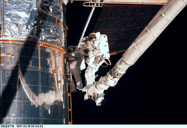 APOD: 1997 February 21 – New Eyes for the Hubble Space Telescope