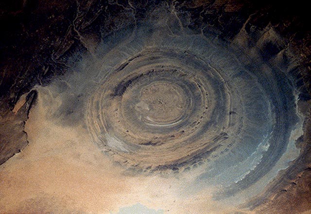 APOD: 1998 January 05 – Earth’s Richat Structure