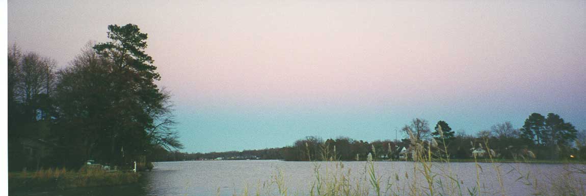 APOD: 1999 November 10 – The Belt of Venus