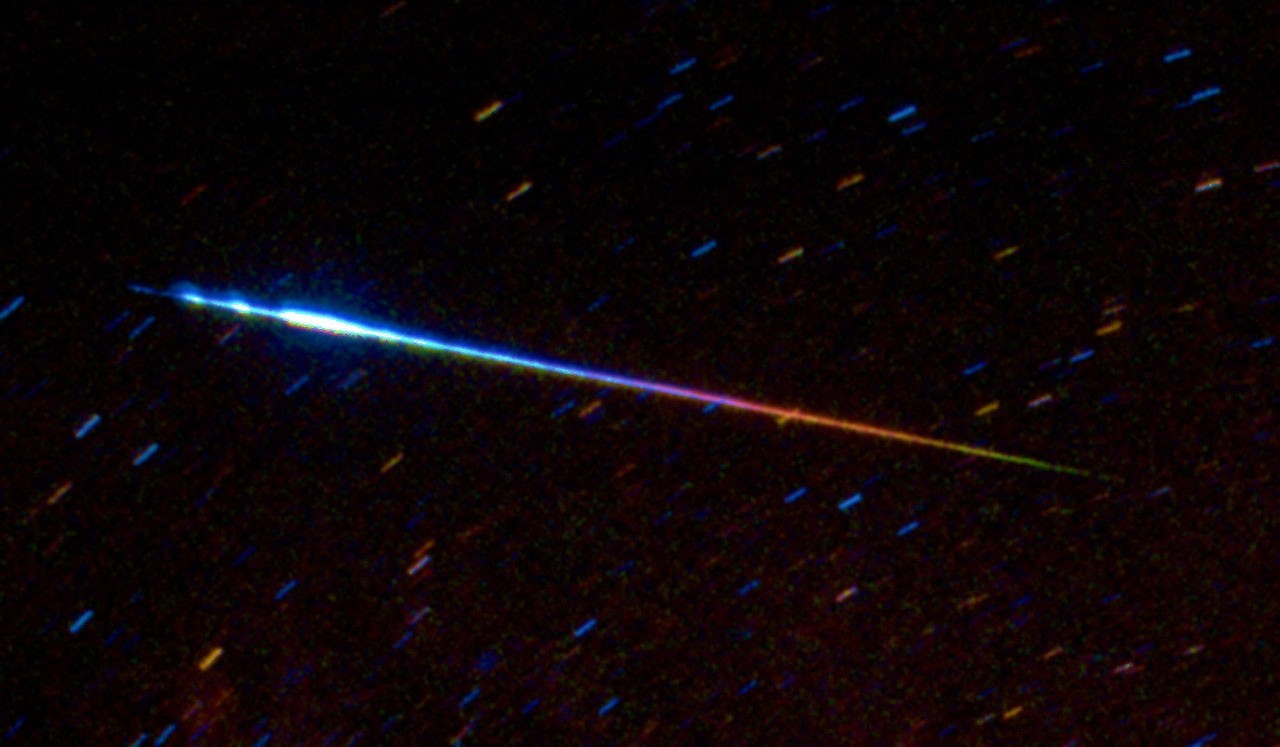 A Perseid Meteor — APOD for 2000-08-12