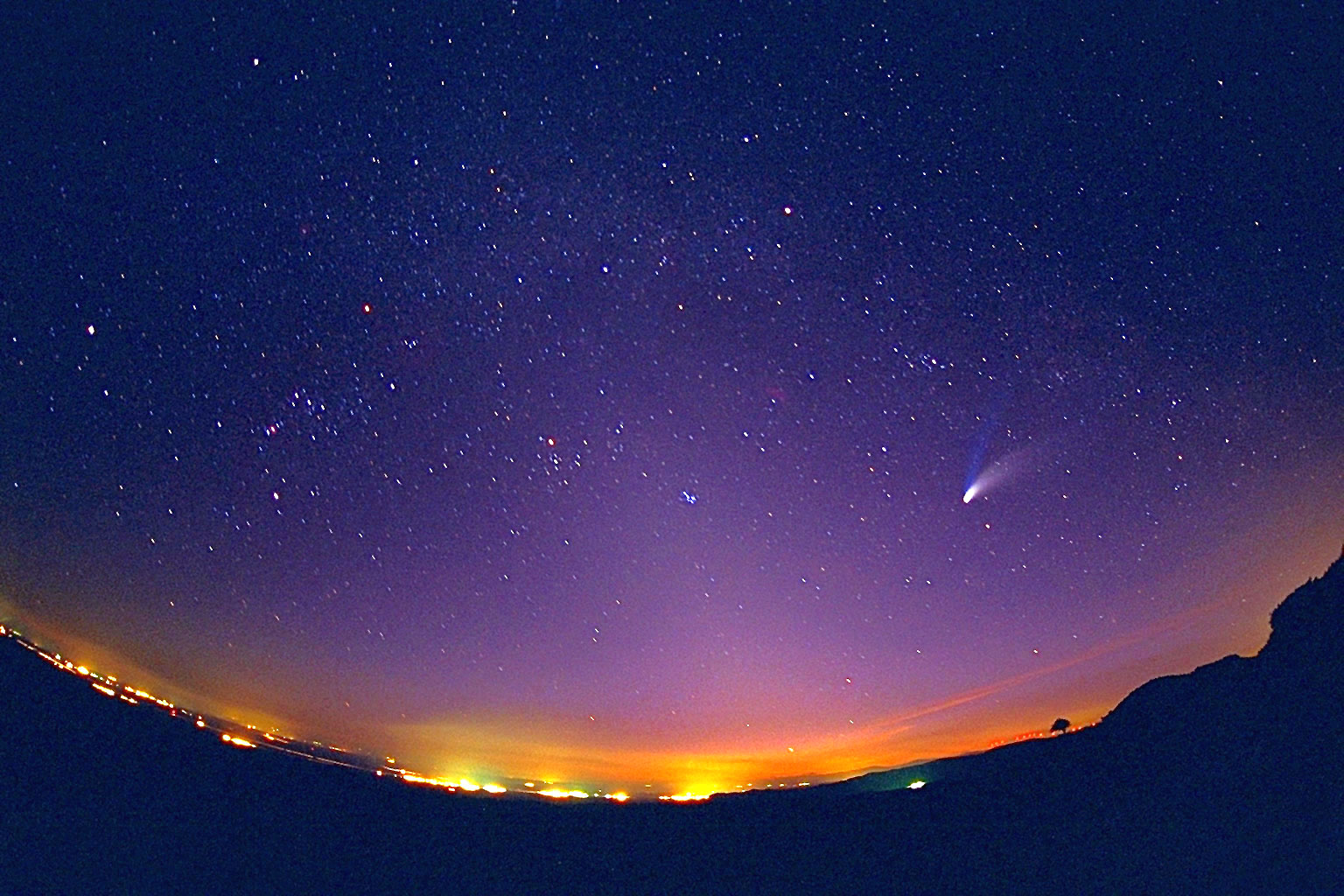 APOD: 2000 June 11 – Sirius: The Brightest Star in the Night