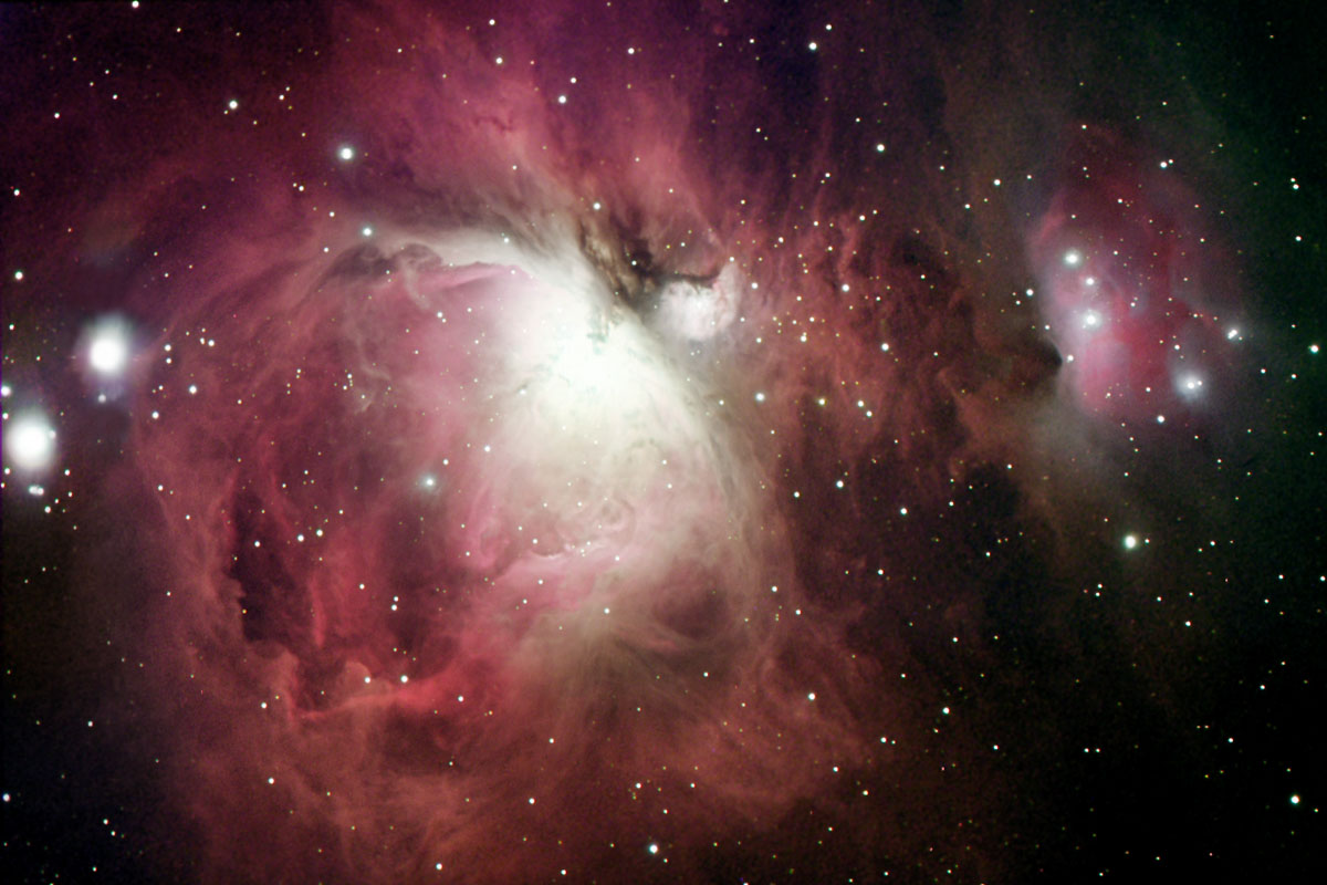 APOD: 2000 November 22 – The Orion Nebula in Hydrogen