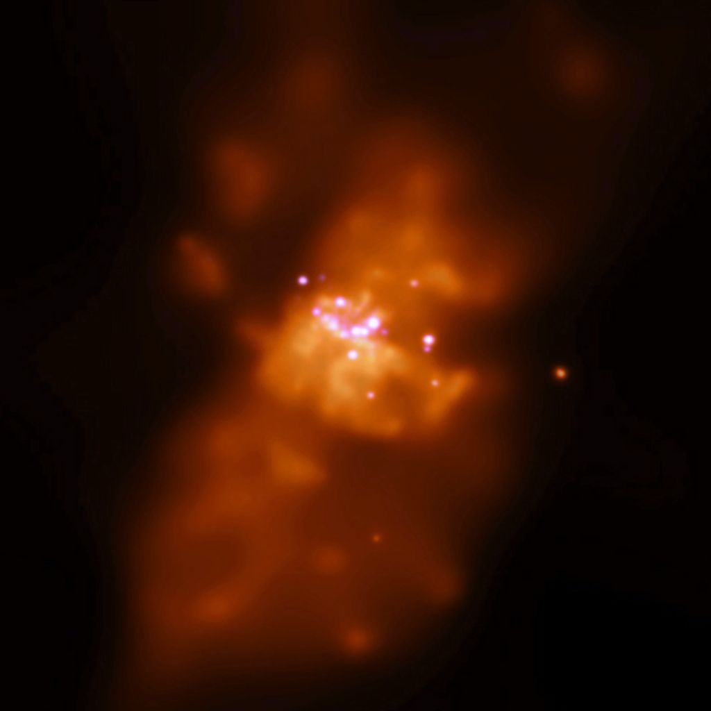 M82 s Middle Mass Black Hole — APOD for 2000-09-14
