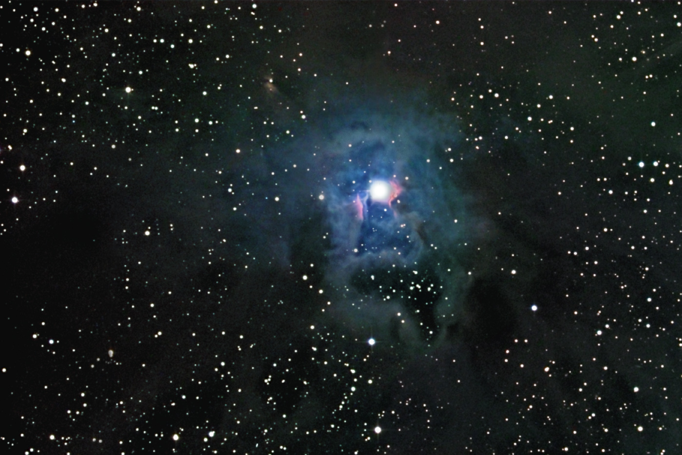 APOD: 2001 December 14 – NGC 7023: The Iris Nebula