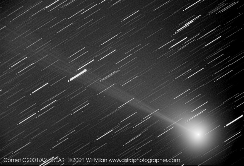 APOD: 2001 July 5 – C/2001 A2 (LINEAR): Comet !