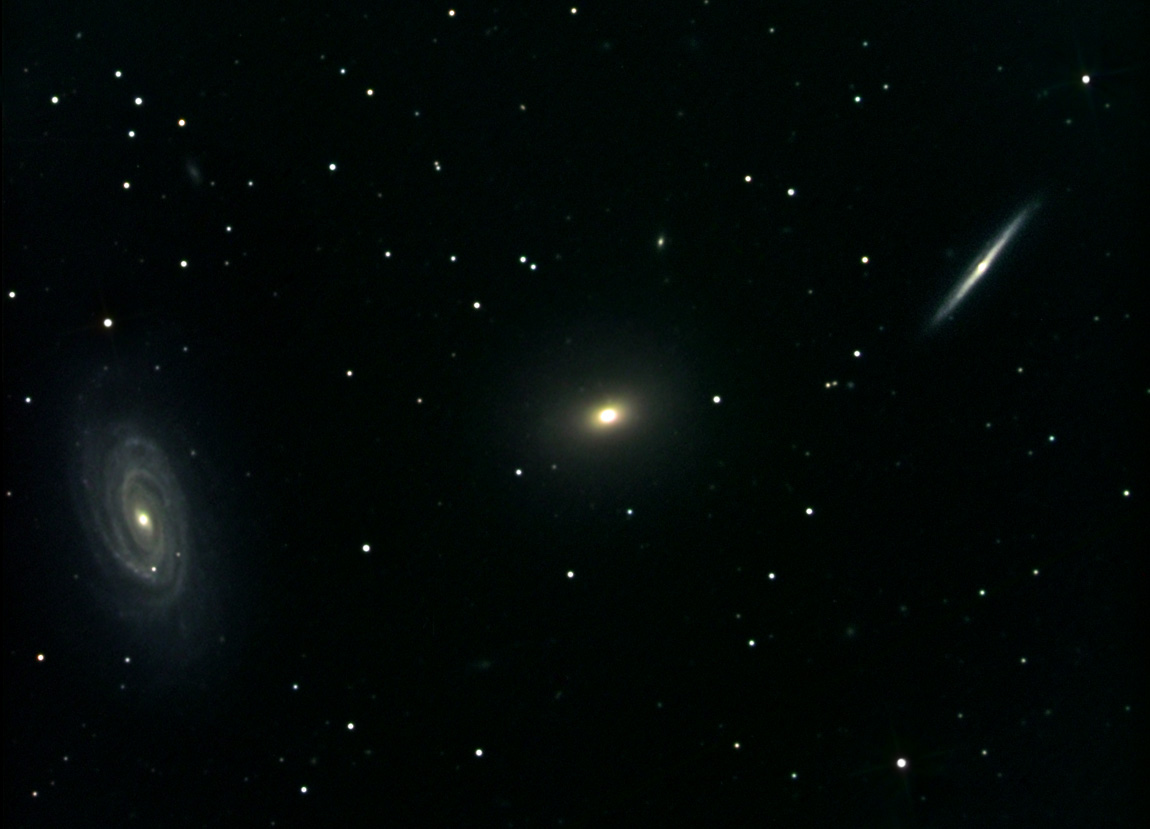 APOD: 2001 June 8 – Three Galaxies in Draco