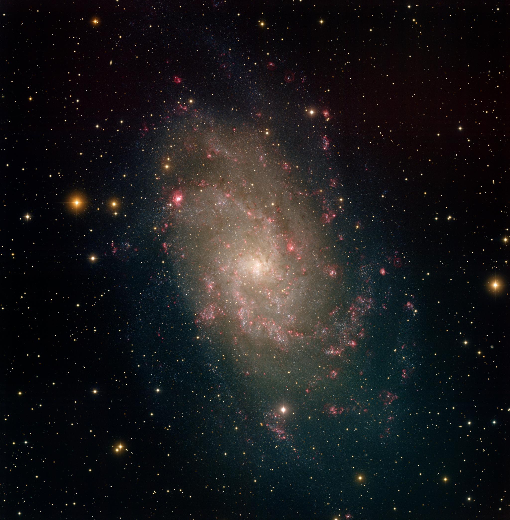 APOD: 2002 December 2 – Nearby Spiral M33