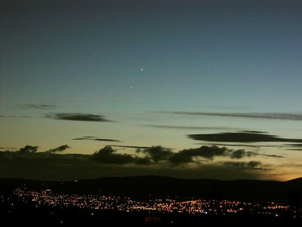 APOD: 2002 June 25 – Venus and Jupiter Over Belfast