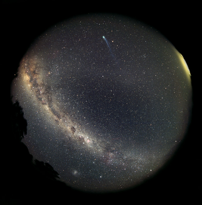 APOD: 2002 March 10 – A Southern Sky View