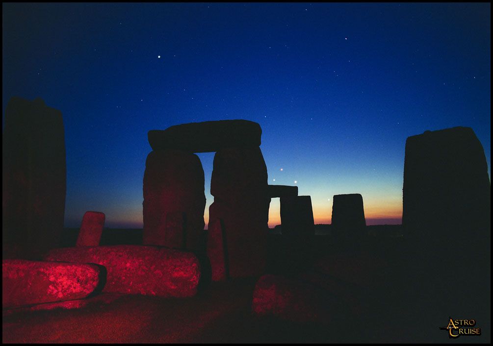 APOD: 2002 May 9 – Planets Over Stonehenge