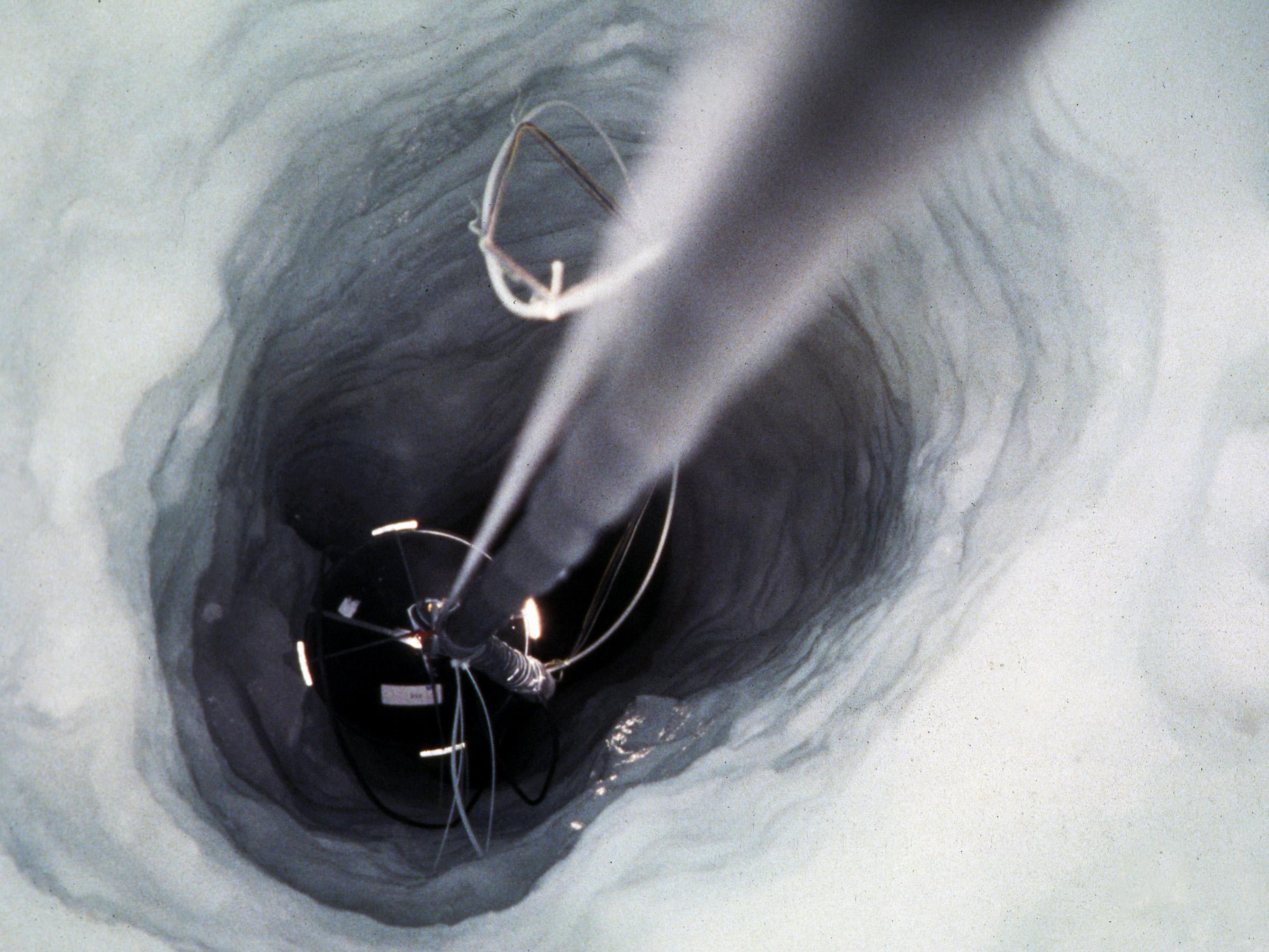 APOD: 2003 August 3 – Ice Fishing for Cosmic Neutrinos