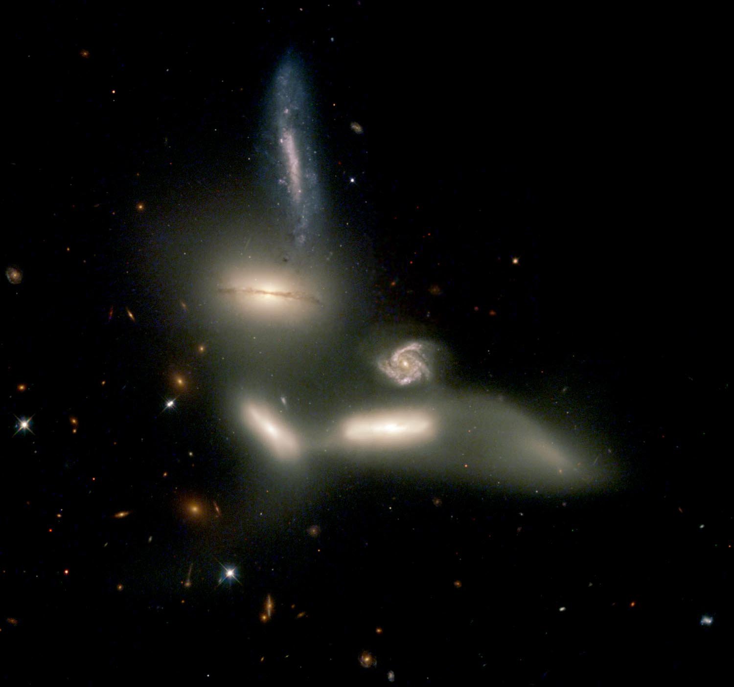 APOD: 2003 January 24 – Seyfert’s Sextet