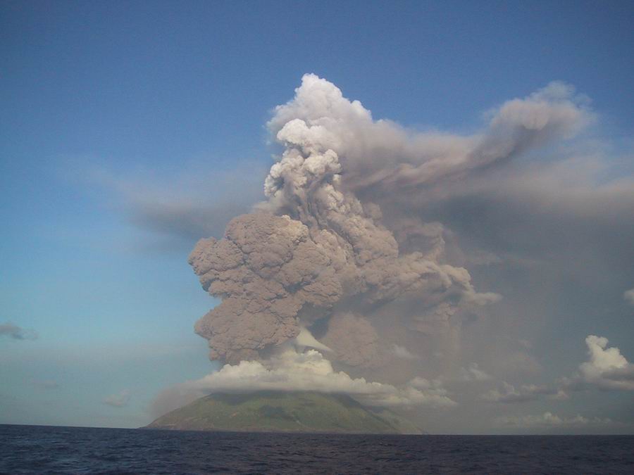 APOD: 2003 July 8 – Mt Anatahan Erupts