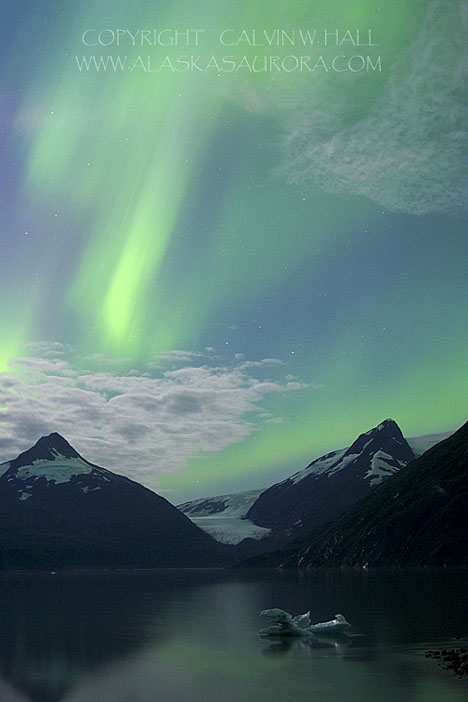 APOD: 2003 September 29 – Aurora Over the Chugach Mountains