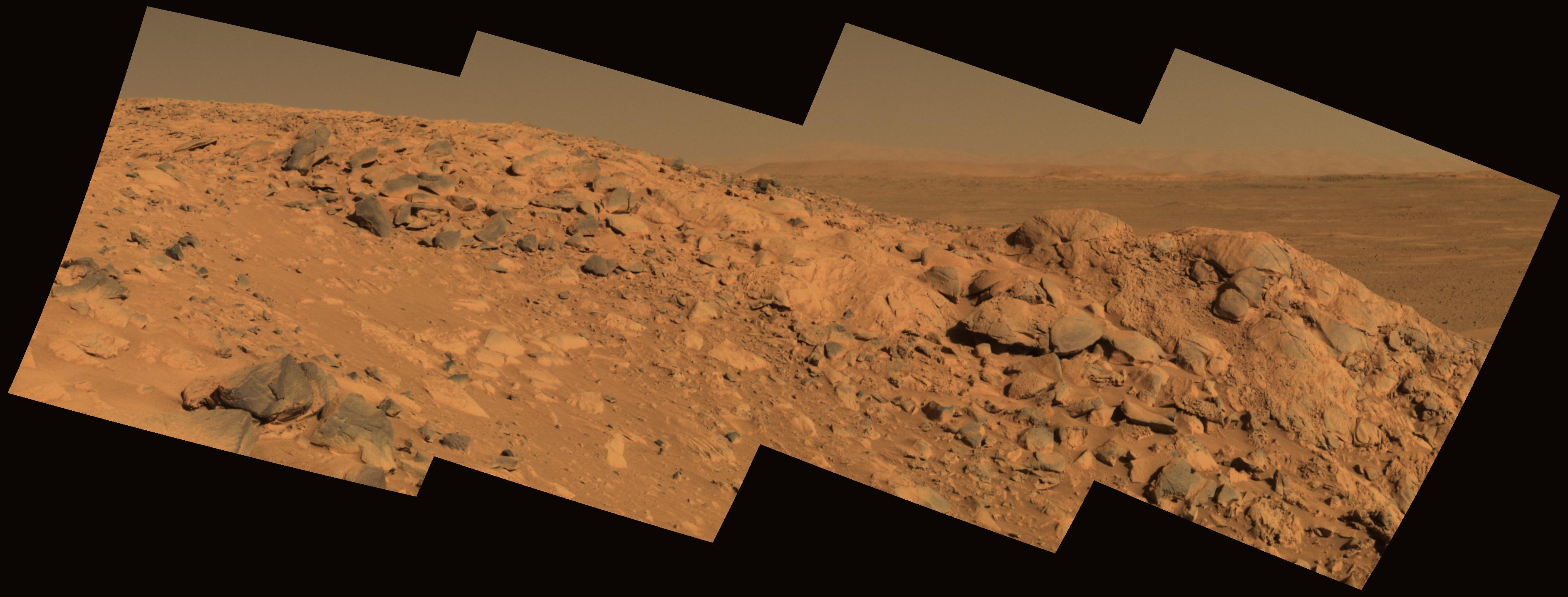 APOD: 2004 August 23 – Looking Out Over Mars