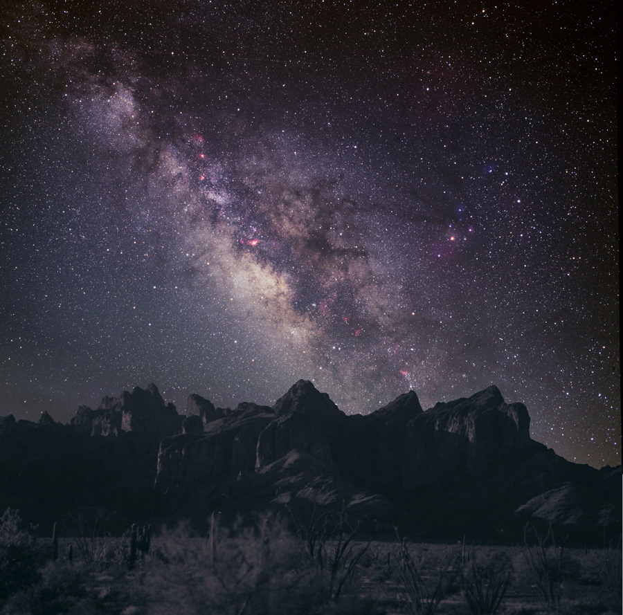 APOD: 2004 February 23 – Heaven on Earth