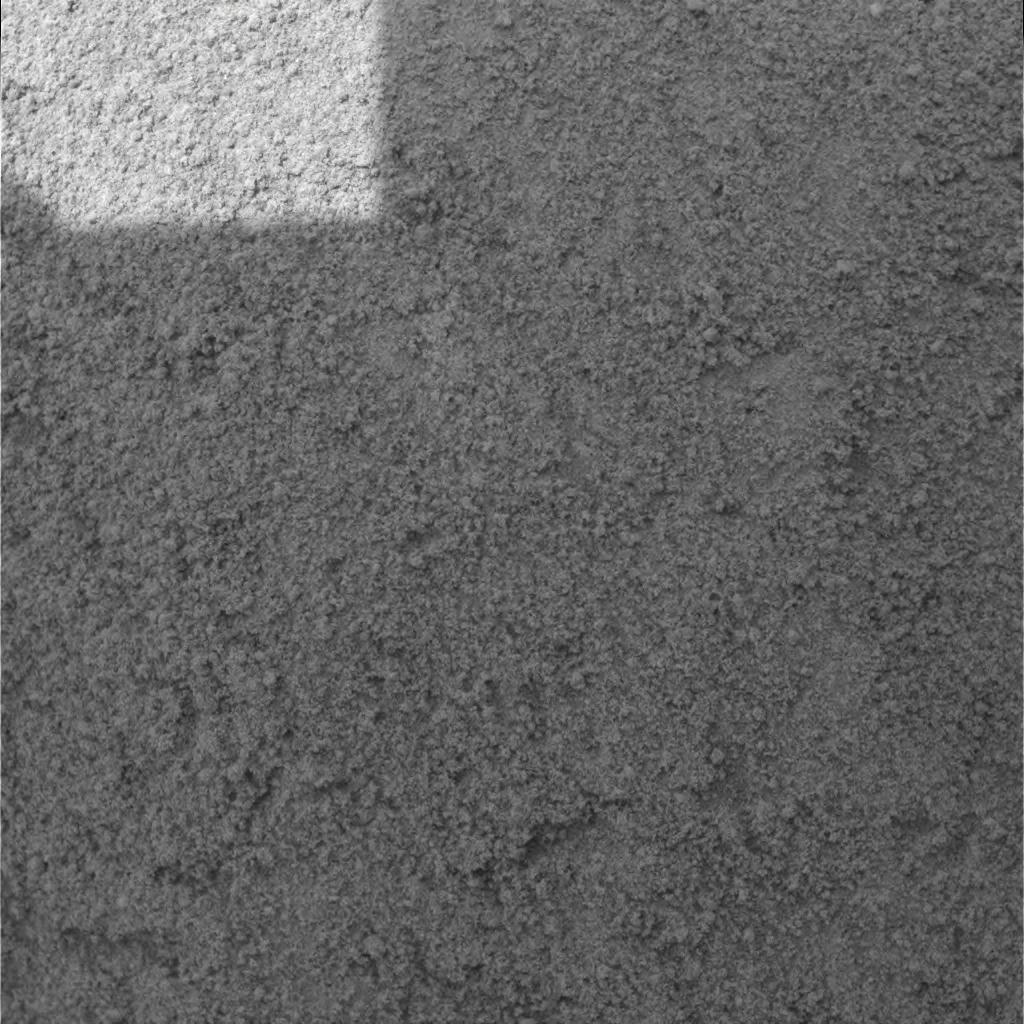APOD: 2004 January 18 – A Close-Up of Martian Soil
