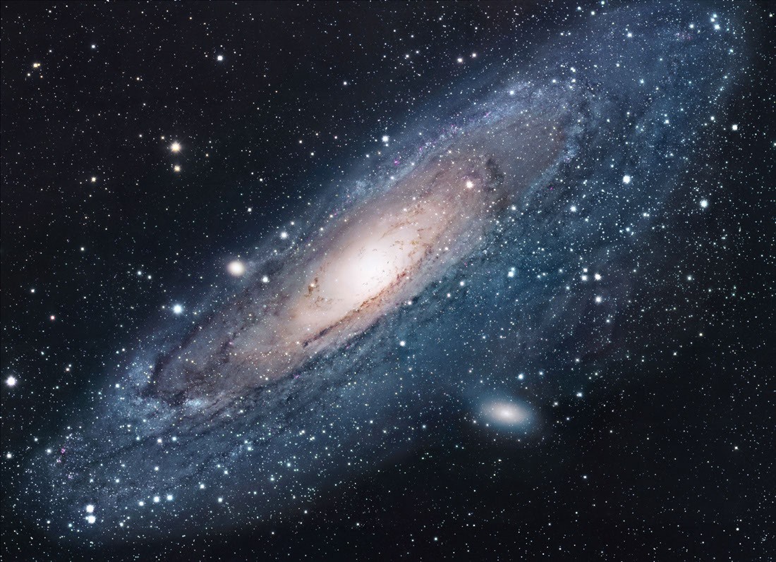 M31: The Andromeda Galaxy — APOD for 2004-07-18