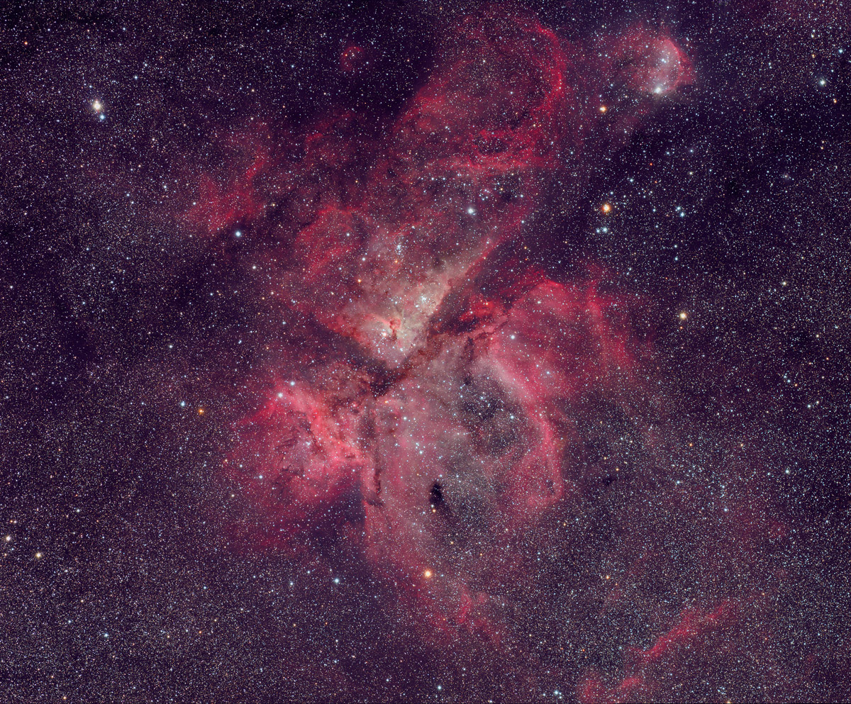 APOD: 2004 May 17 – NGC 3372: The Great Nebula in Carina