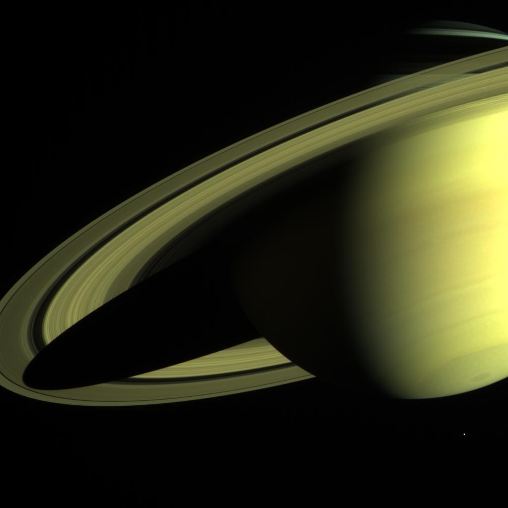 APOD: 2004 May 31 – 24 Million Kilometers to Saturn