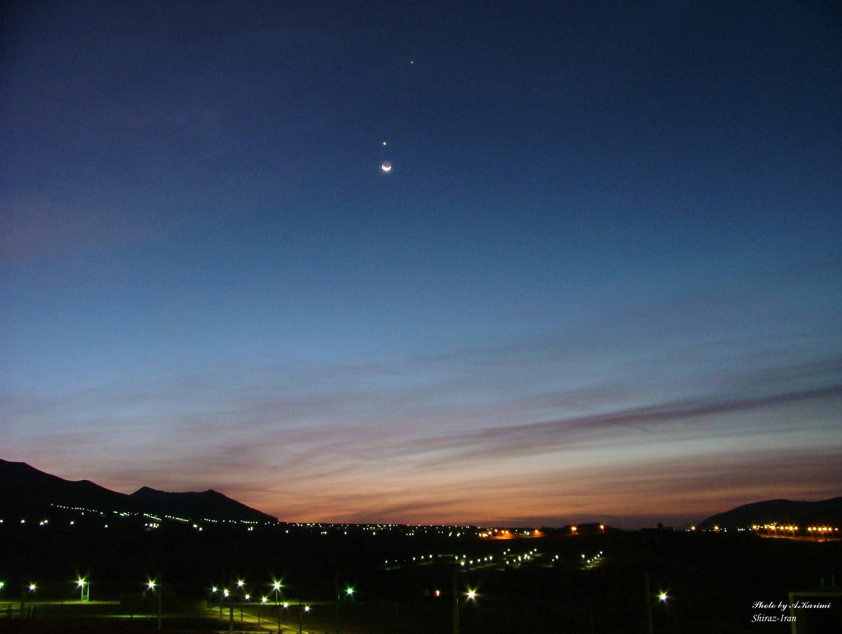 APOD: 2004 November 13 – Moon Over Shiraz