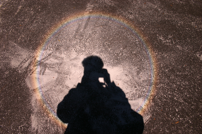 APOD: 2004 September 13 – Identify this Phenomenon