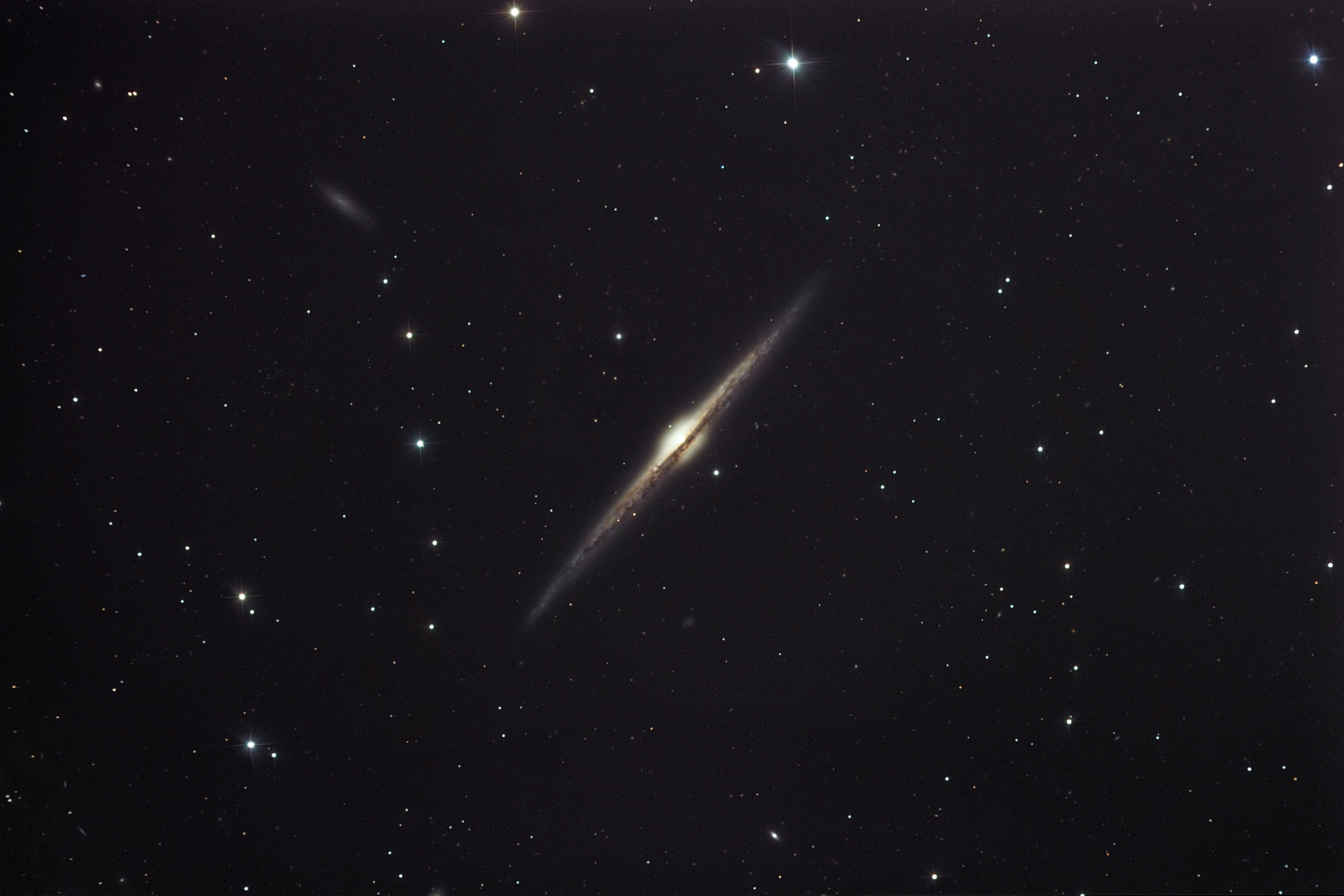 APOD: 2005 July 8 – NGC 4565: Galaxy on the Edge