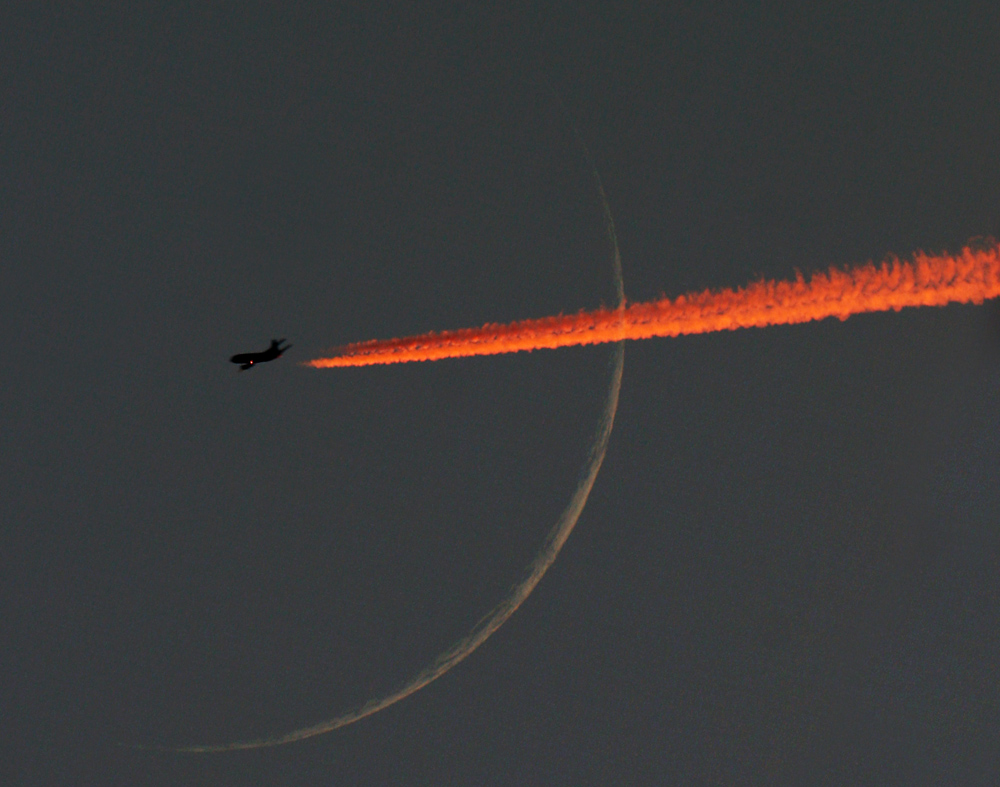 APOD: 2005 May 13 – When the Moon Was Young