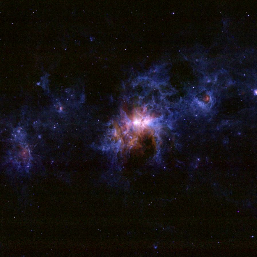 APOD: 2005 October 15 – Dusty Environs of Eta Carinae