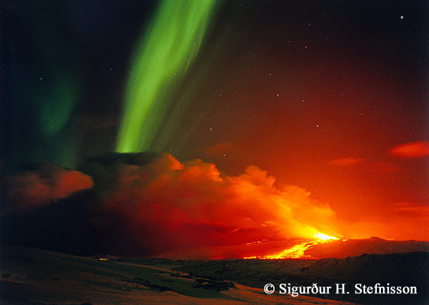 APOD: 2006 January 29 – Volcano and Aurora in Iceland