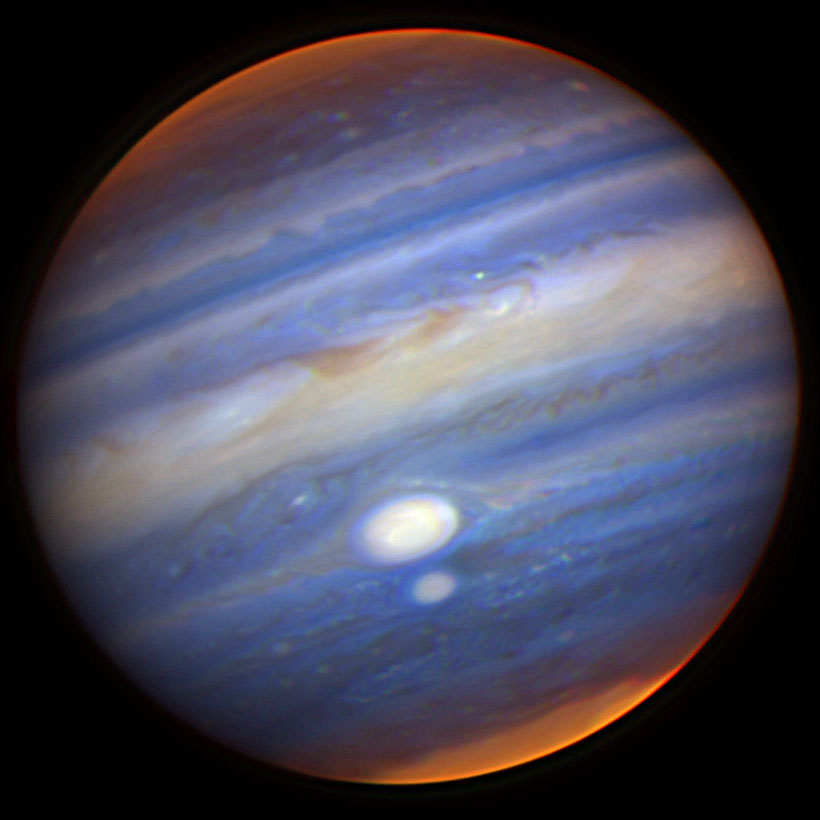 APOD: 2006 July 25 – Jupiters Two Largest Storms Nearly Collide