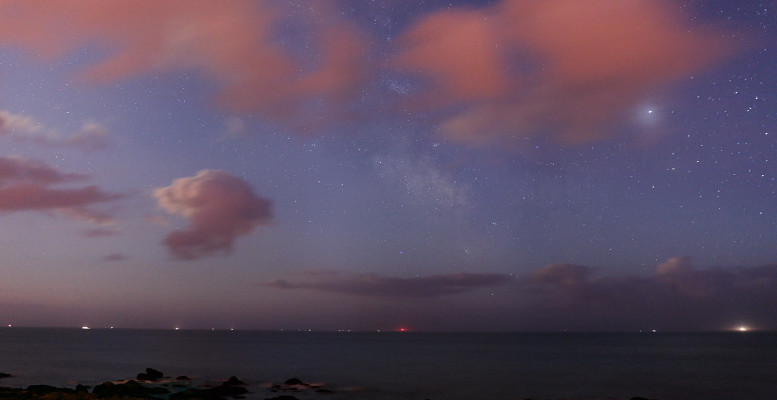 APOD: 2007 July 11 – Constellations and Cloudy Skies