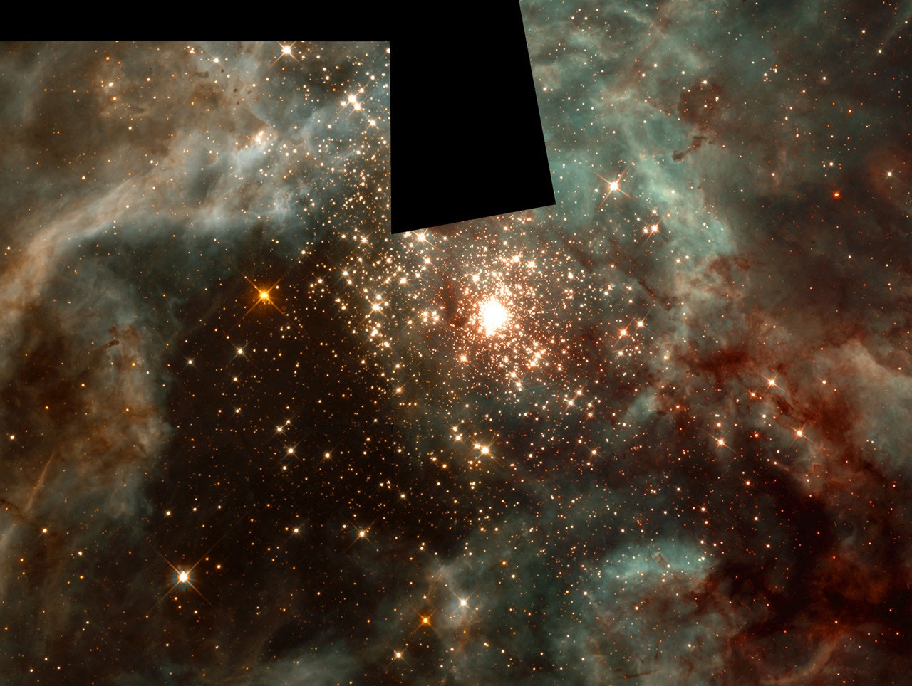 Star Cluster R136 Bursts Out — APOD for 2007-05-06