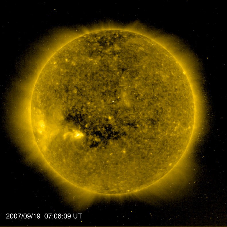 Hole in the Sun — APOD for 2007-09-27