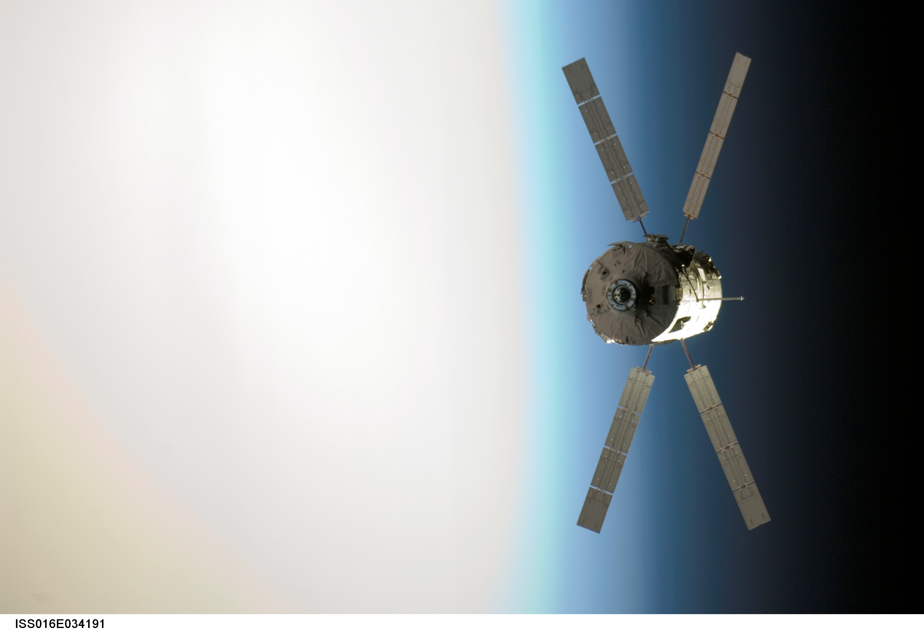 APOD: 2008 April 5 – Jules Verne in Orbit