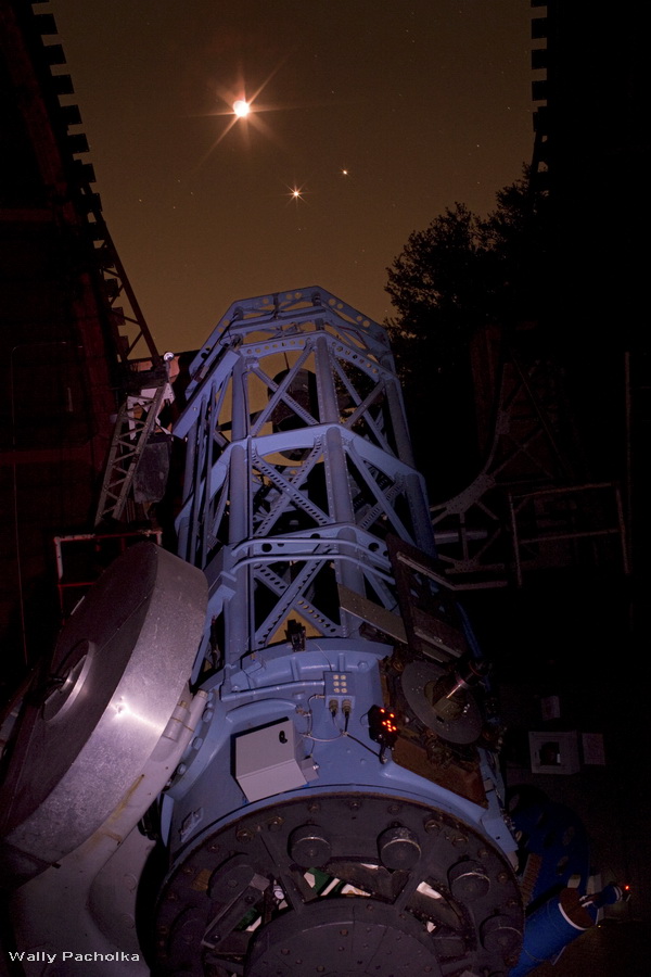 APOD: 2008 December 13 – The 60 inch Reflector