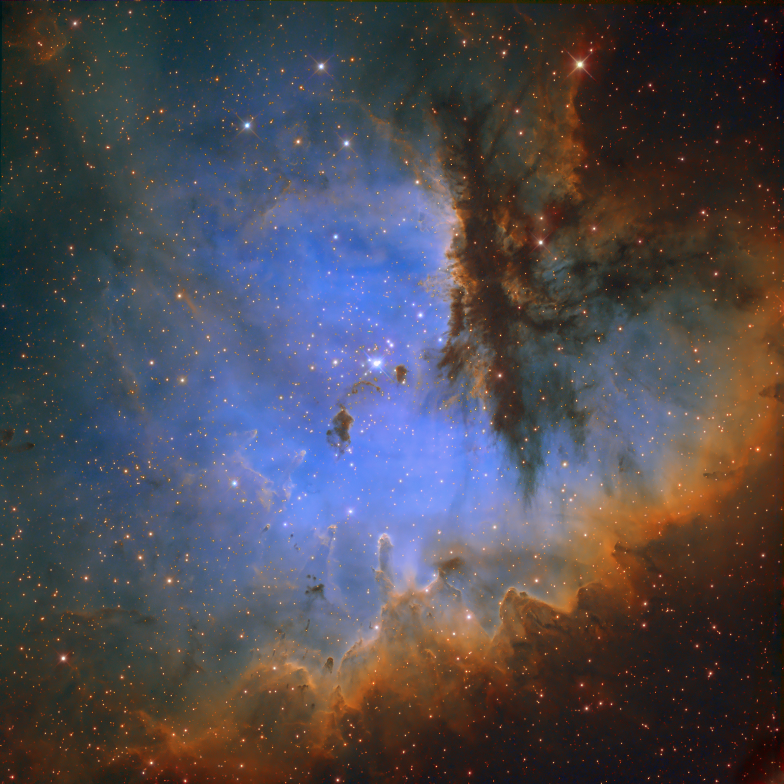 APOD: 2008 December 10 – Portrait of NGC 281