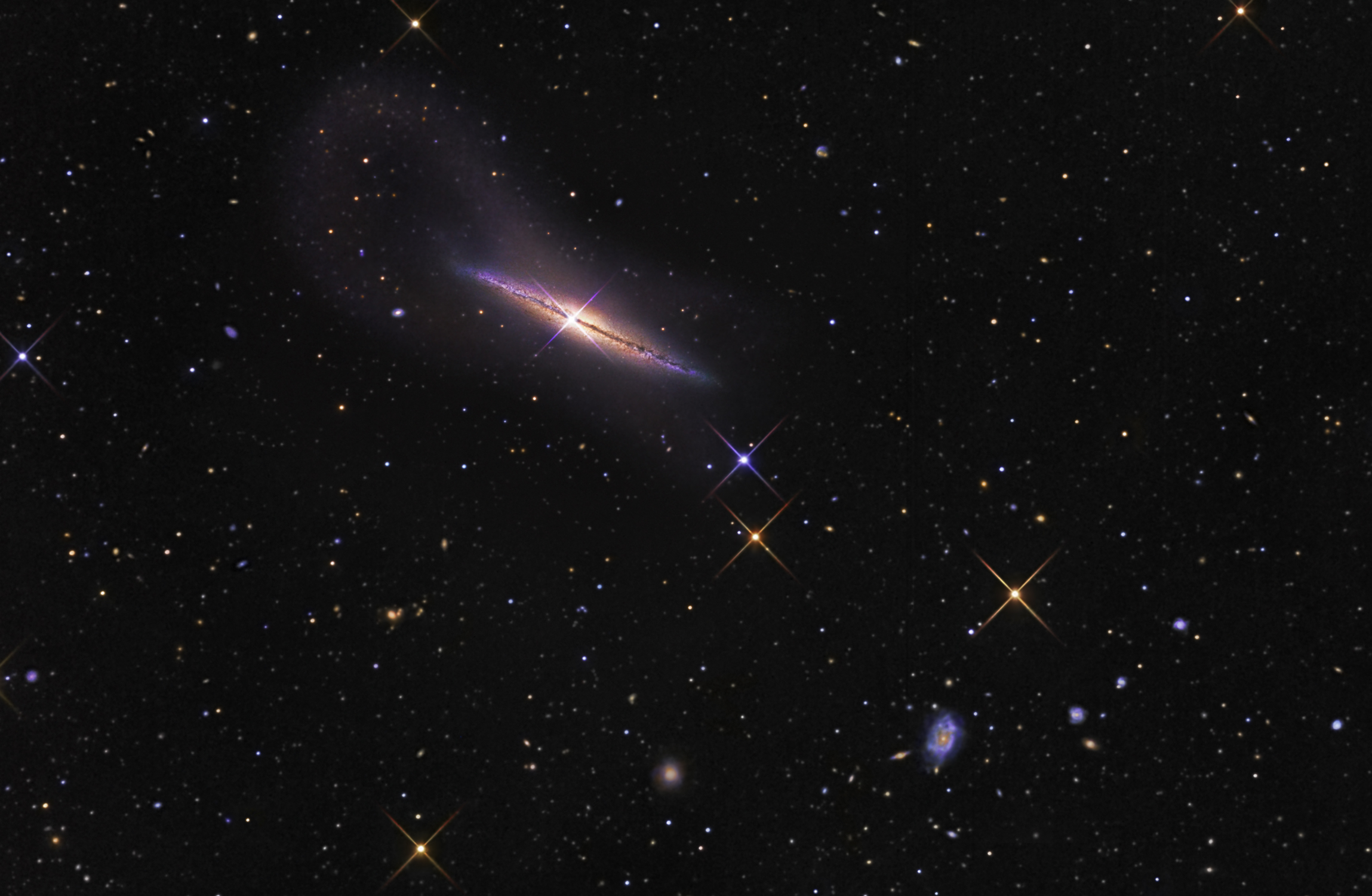 APOD: 2008 February 7 – NGC 4013 and the Tidal Stream