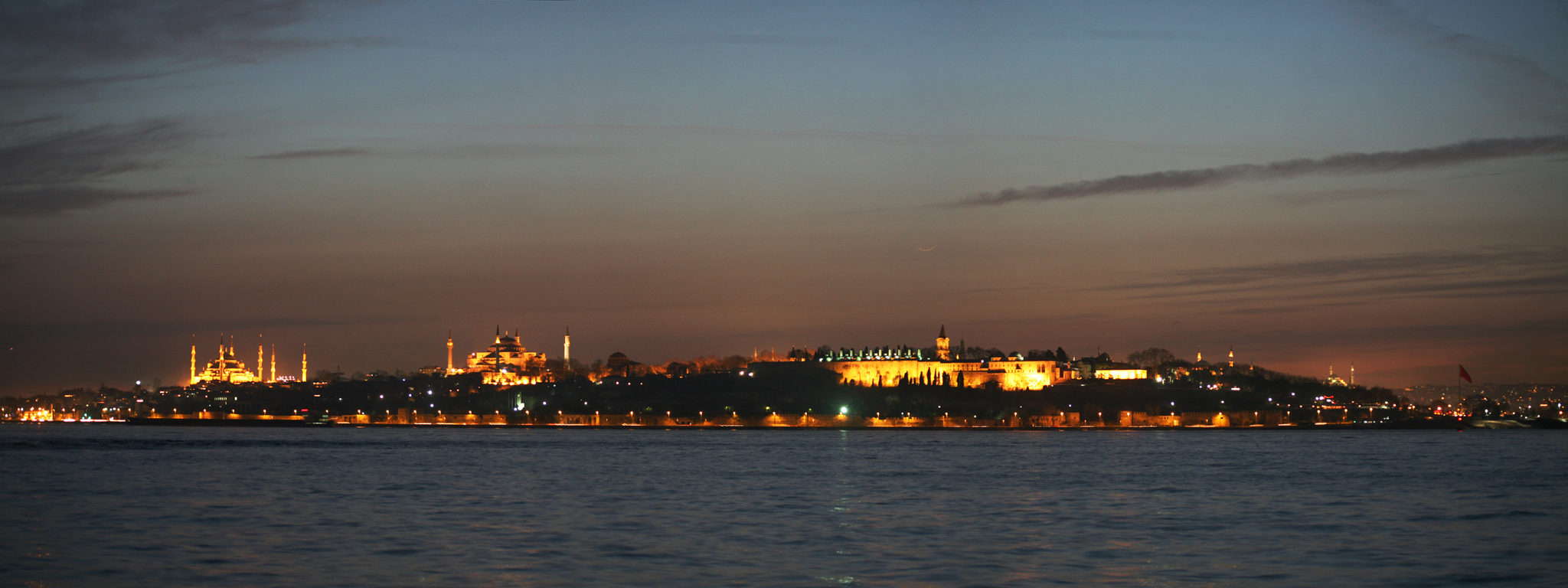 APOD: 2008 March 15 – Moon over Byzantium