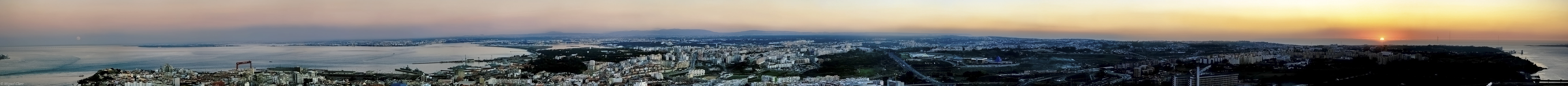 APOD: 2008 November 22 – From Moonrise to Sunset