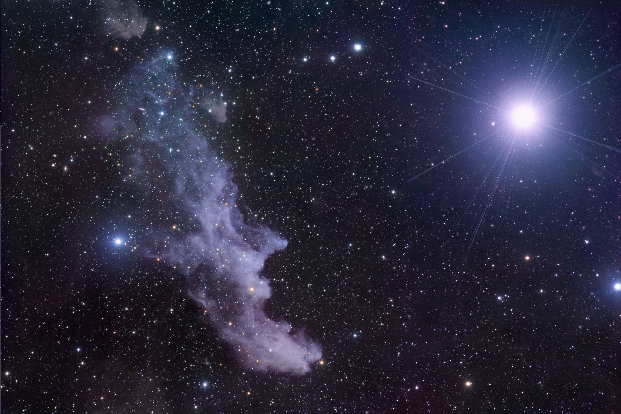 APOD: 2008 October 31 – A Witch by Starlight