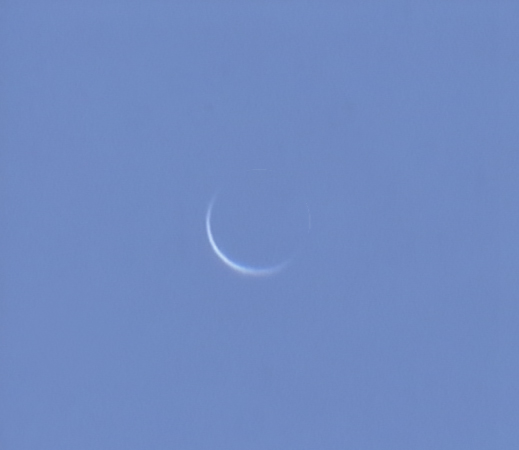 APOD: 2009 April 9 – Venus Near Inferior Conjunction