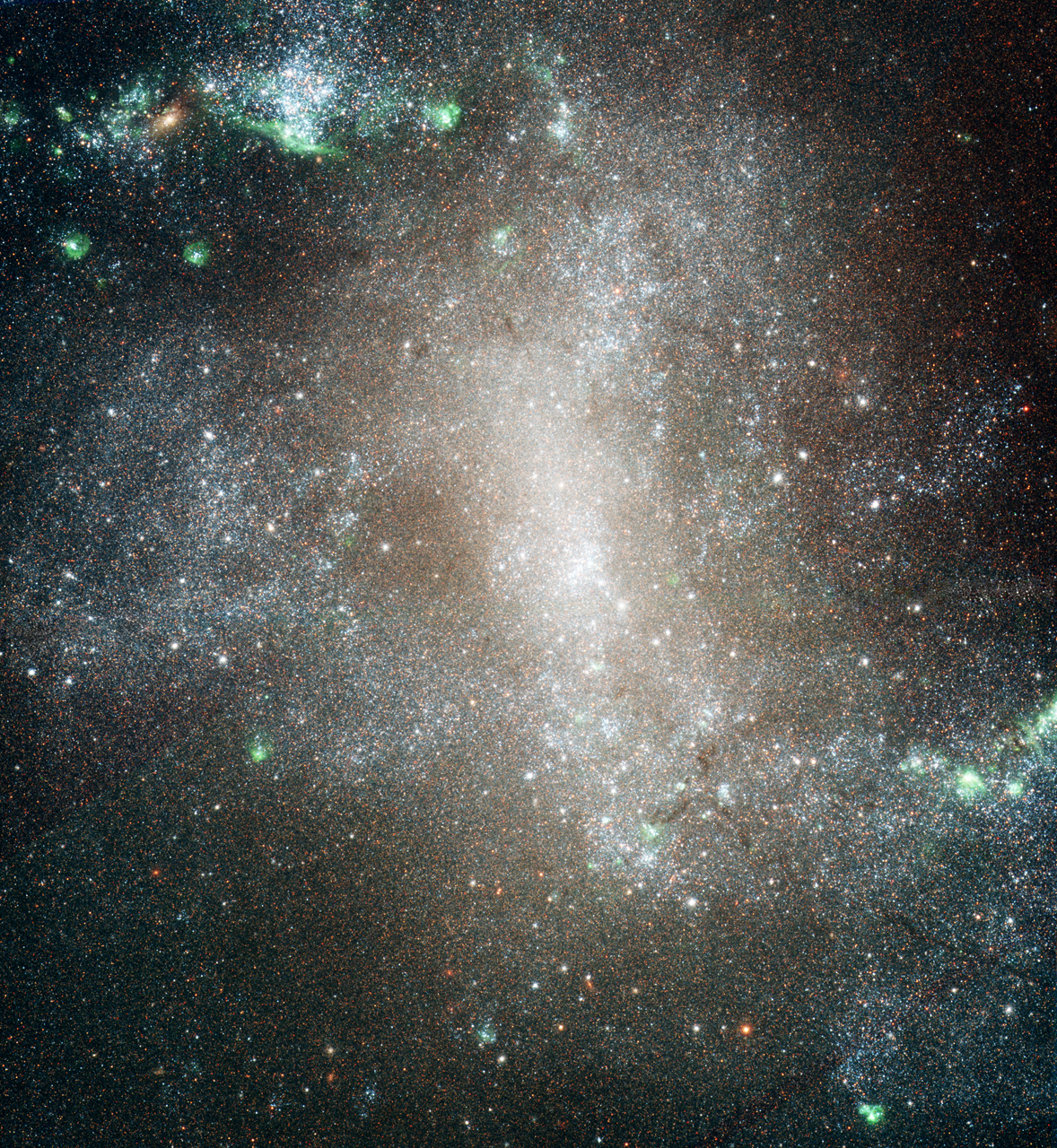 APOD: 2009 August 7 – The Star Clusters of NGC 1313