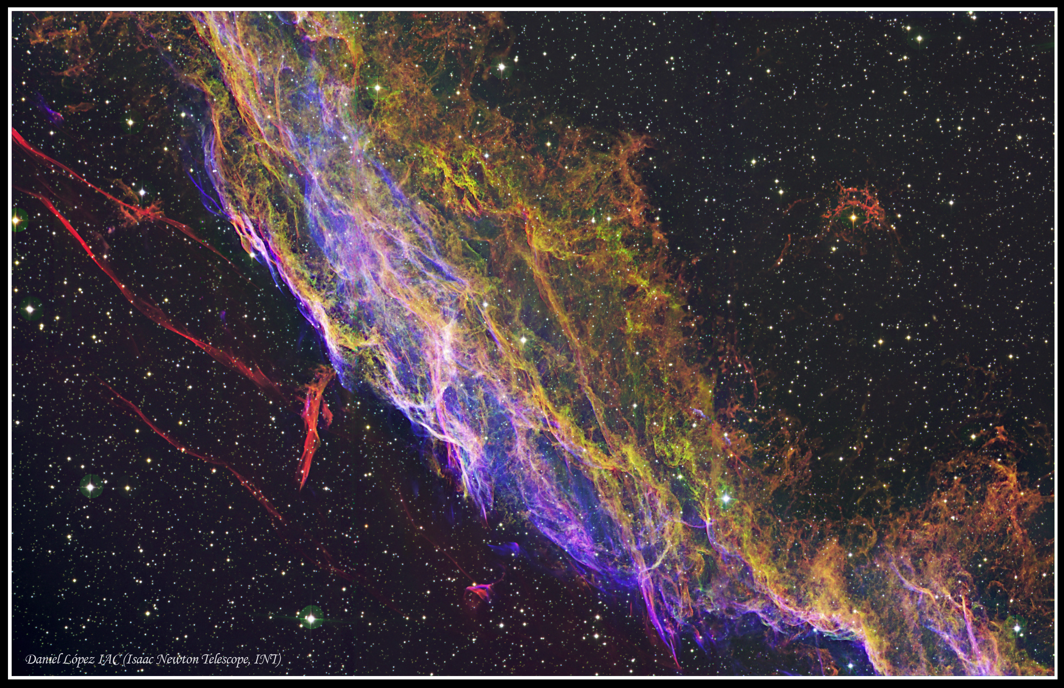 APOD: 2009 December 1 – NGC 6992: Filaments of the Veil Nebula