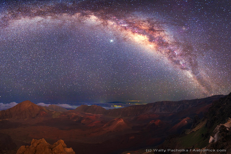 APOD: 2009 January 27 – The Milky Way Over Mauna Kea
