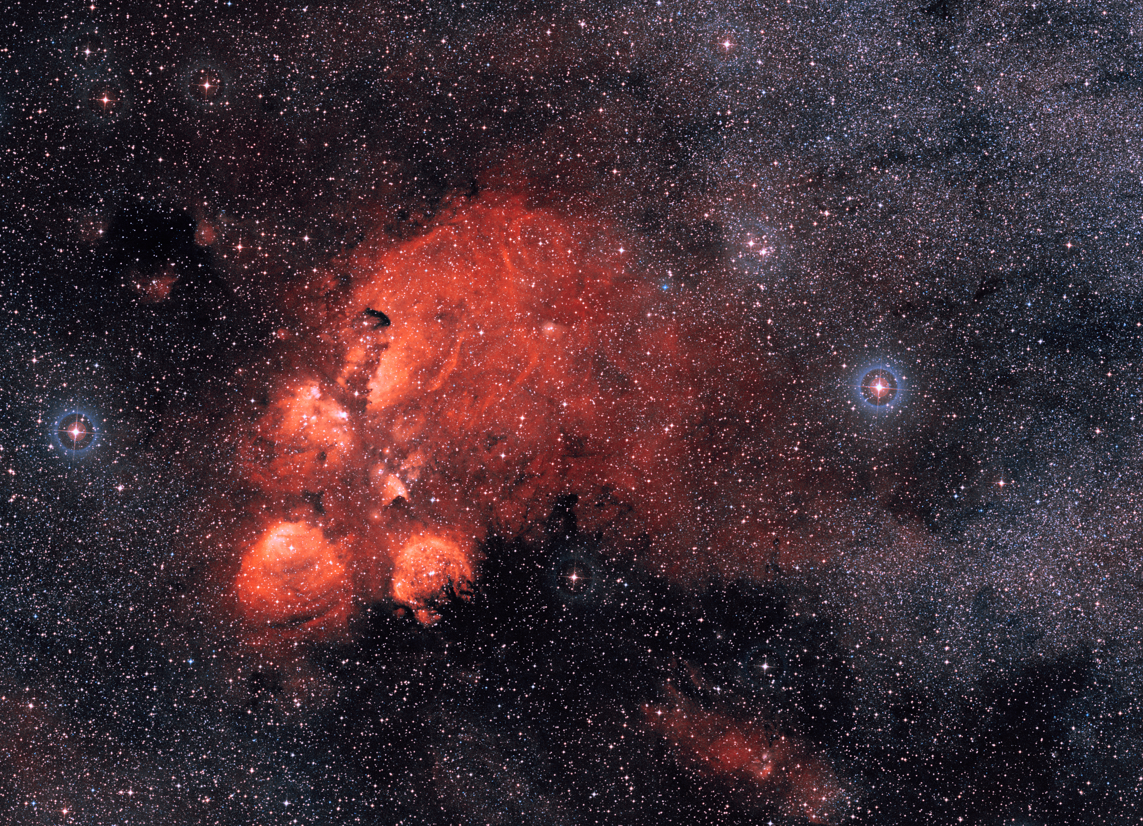 APOD: 2010 April 21 – Wide Angle: The Cat’s Paw Nebula