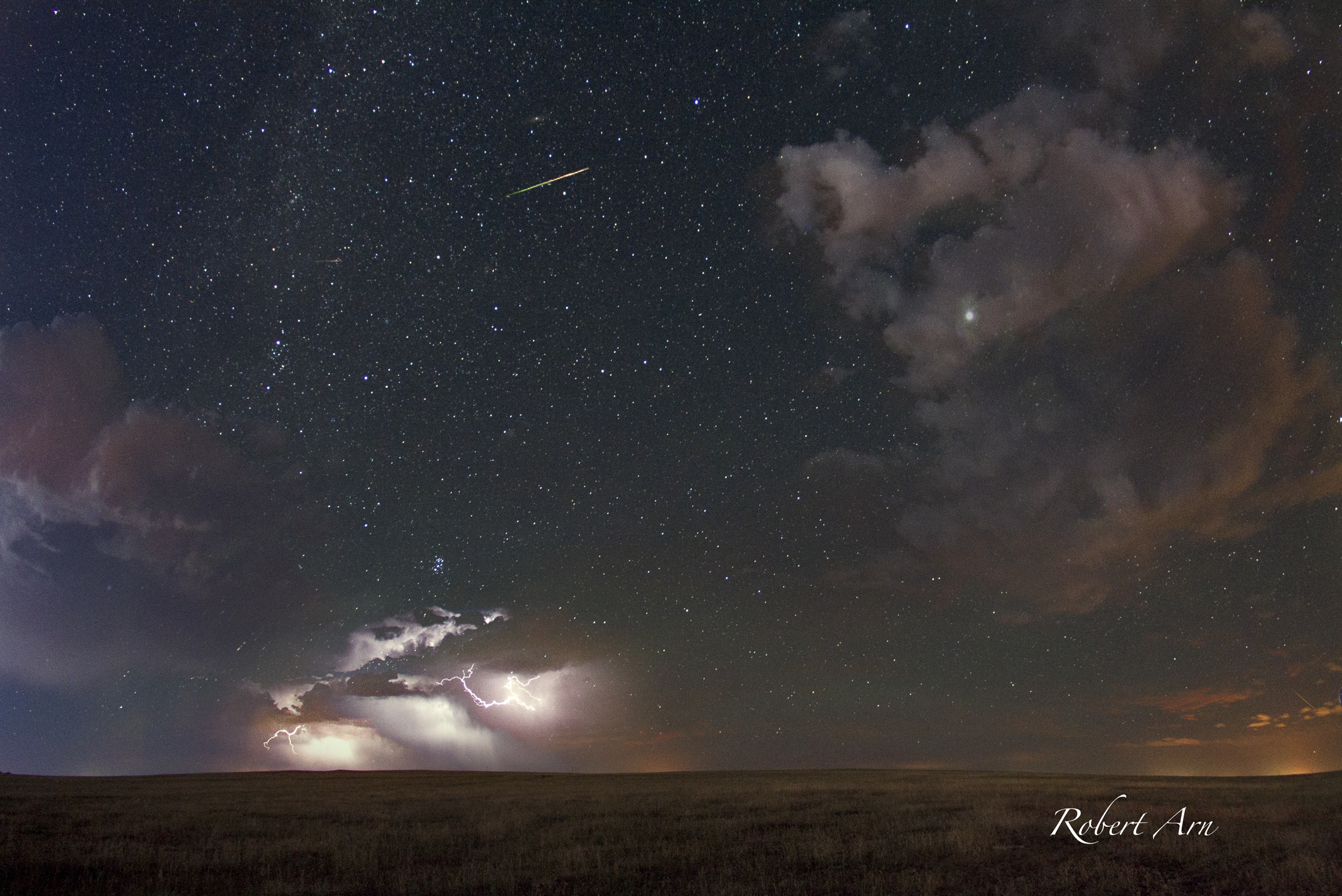 APOD: 2010 August 21 – Perseid Storm