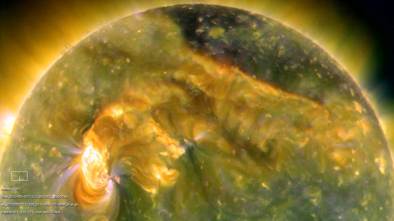 APOD: 2010 August 6 – The Not So Quiet Sun