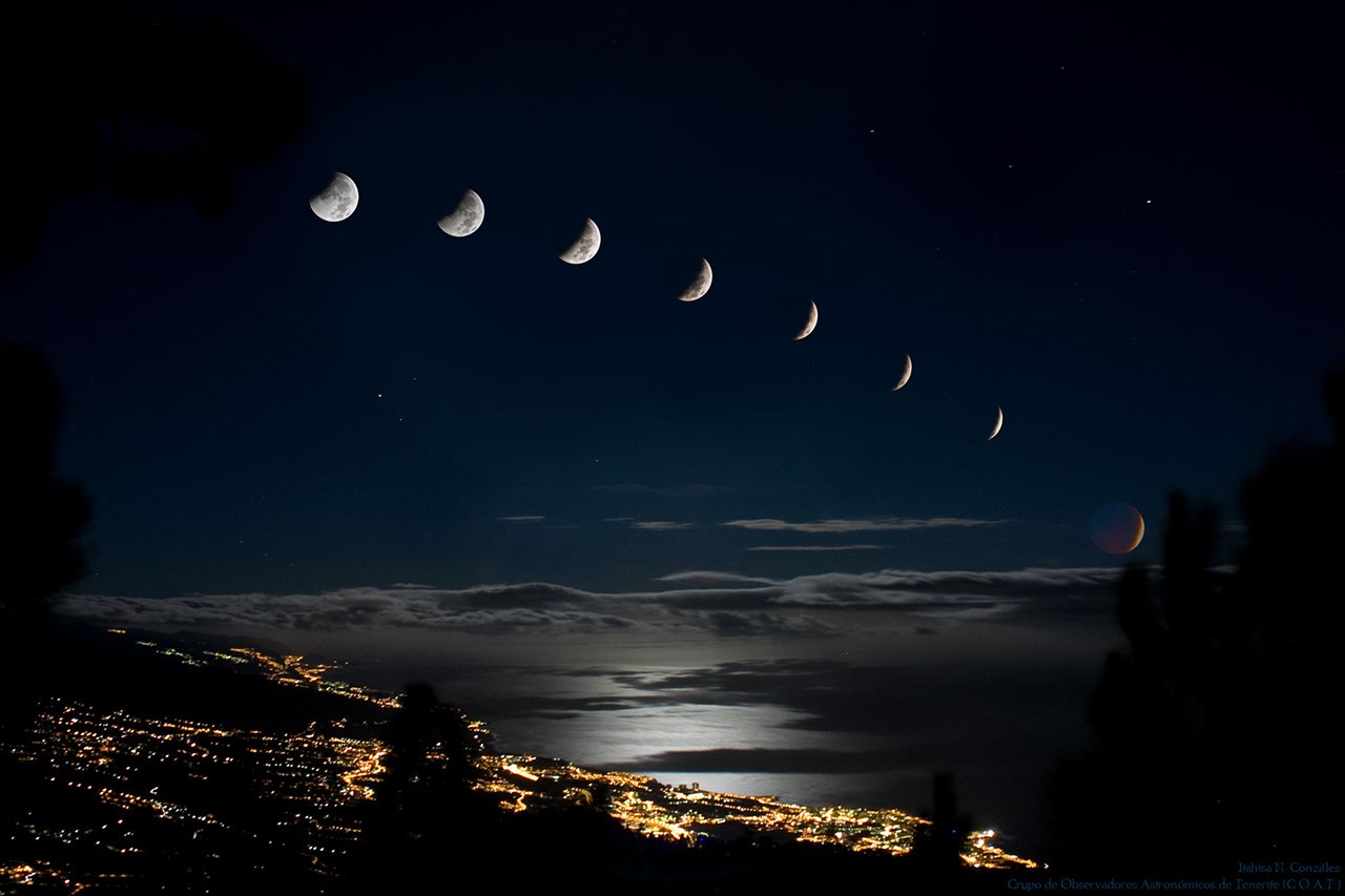 Eclipse at Moonset — APOD for 2010-12-29